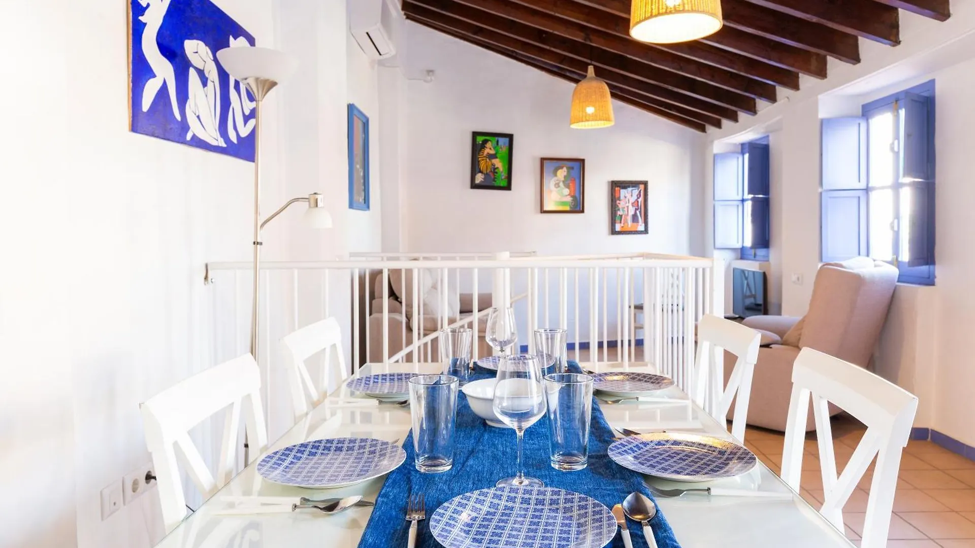 Descubrehome Penthouse Santa Cruz, Private Terrace Seville Apartment